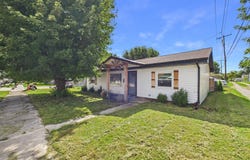 210 S 27th Street, Elwood, IN 46036