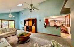 425 W 2nd St, Colby, KS 67701