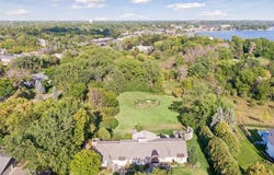 330 Peavey Road, Wayzata, MN 55391