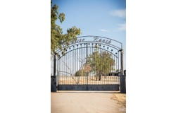34357 Merced Avenue, Bakersfield, CA 93308
