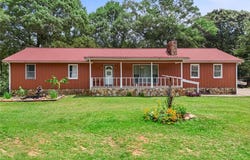 1176 County Road17, Roanoke, AL 36274