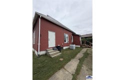 909 NE A Street, Linton, IN 47441