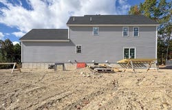 232 W Townsend Rd, Lunenburg, MA 01462