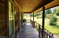 2093 Mallalieu Dr SE, Ruth, MS 39662