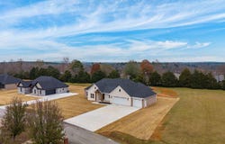 85 Emerald Lane, Greers Ferry, AR 72067