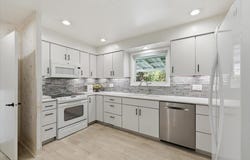 2428 E 39th Ave, Spokane, WA 99223