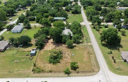 306 Denver Road, Sunset, TX 76270