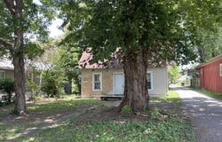 1608 North Avenue, Metropolis, IL 62960
