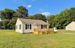 108 W Pine St., La Crosse, VA 23950