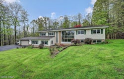 113 Wilcrest Road, Roaring Brook Township, PA 18444