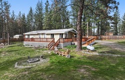 39 N EAGLE POINT Rd, TyghValley, OR 97063