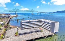 1 3RD St, Astoria, OR 97103