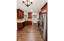 5128 Tomcin Trail, Oak Lawn, IL 60453
