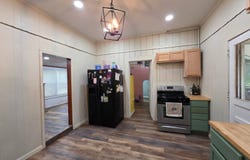 700 S Adams St, Charleston, AR 72933