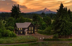 319 BATES Rd, WhiteSalmon, WA 98672