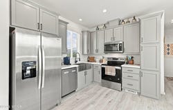 8445 Apache Drive, Show Low, AZ 85901