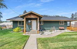 103 N 8th Ave, Ione, WA 99139