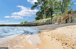 62 SHORE Drive, COLONIAL BEACH, VA 22443