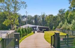 3240 Smithtown Rd, Suwanee, GA 30024