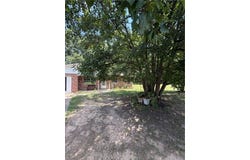 1702 Avenue 2 NE, Atkins, AR 72823