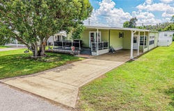 36952 GRACE Avenue, ZEPHYRHILLS, FL 33542