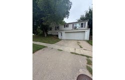2701 Southeast Trail, St Joseph, MO 64506