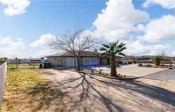 15358 Apple Valley, Apple Valley, CA 92307