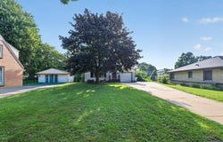 2738 S 72nd St, Milwaukee, WI 53219