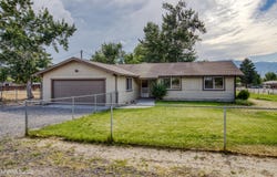 802 Lyell Way, Gardnerville, NV 89460