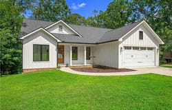 516 Winding Way, Hartwell, GA 30643