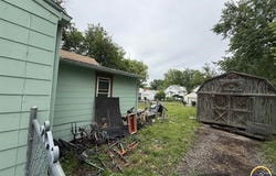 1722 SW Lincoln ST, Topeka, KS 66604