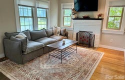 116 Beverly Avenue, Hendersonville, NC 28792