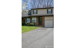 7 Cactus Court, Edison, NJ 08820