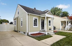 6800 Jackson, Taylor, MI 48180