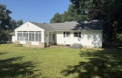 15 Susie Avenue, Plainfield, CT 06354