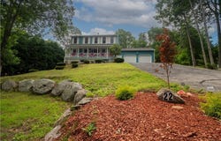 22 Ridgewood Drive, Scituate, RI 02857