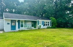 112 Creel Ln, Silsbee, TX 77656