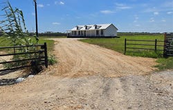 1673 Scull Rd, San Marcos, TX 78666