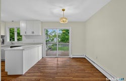 492 Long Hill Road, Middletown, CT 06457