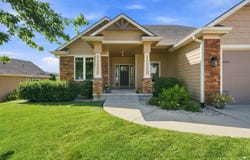1100 Lee Mill Circle, Manhattan, KS 66503
