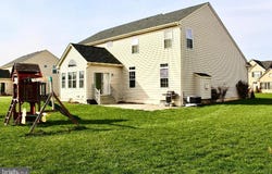 156 WARM SUNDAY Way, MECHANICSBURG, PA 17050