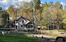 57 Fox Lane, Harveys Lake, PA 18618