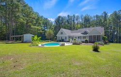 120 Ranch Ct., Greenwood, SC 29646