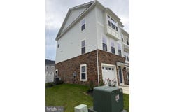 WHITE PLAINS, MD 20695