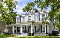 228 Taylor St, Americus, GA 31709