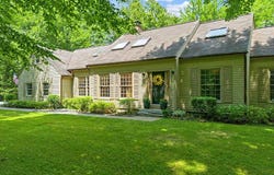 31 Pheasant Run Road, Belgrade, ME 04917