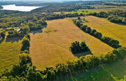 002 S 20th Road, Aldrich, MO 65601