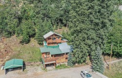 16 Peacock Ln, Cloudcroft, NM 88317-9999