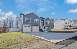 162 Bertenshaw Road, Woonsocket, RI 02895
