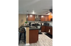 121 Bethesda Circle, Elyria, OH 44035